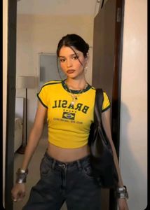 Retro Brasil Graphic Crop Top