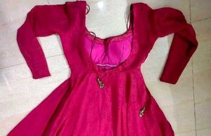 backless padded gown