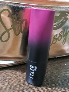 STAZE 9 TO 5 LOVE TRI-ANGLE 3IN 1 LIPSTICK