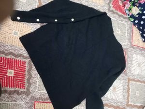 pullover with stylish button up sleeves