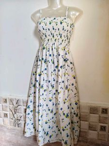 🔥 BUY 1, GET 1 FREE🔥Floral Smocked Midi Dress