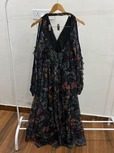 BEBE Botanical Cold shoulder Lace Trim Maxi