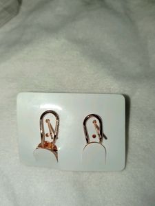 very beautiful stone studs earring