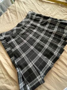 Plaid Pleated Mini Skirt