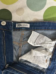 ZARA TRF Skinny Ripped Sculpt Jeans