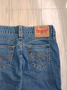 Levi's bootcut low waist classic blue denim Jeans