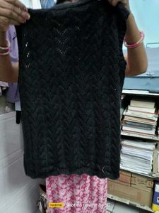 Black Knit V-Neck Sleeveless Cardigan