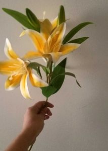 Artificial Yellow Lily Stems
