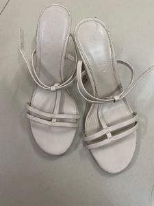 MNG Strappy T-Strap Sandals