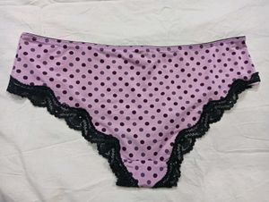 Cute Polka🎁🫴 Dot Briefs with Lace Trim