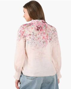 Vero Moda Chic Floral Print Button-Up Top
