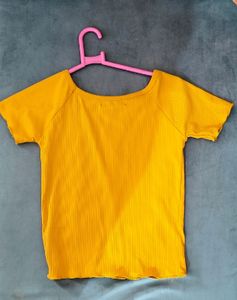New Aesthetic Front Botton Yellow Crop Top 💛