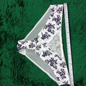 Floral 🎁🆕Lace Panty