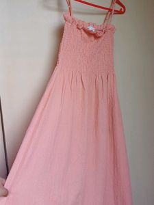 H&amp;M beautiful flattering dress
