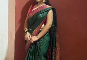 Elegant Dark Green Saree with Pink Blouse