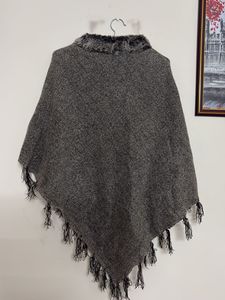 Stylish Grey Faux Fur Poncho