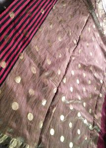 Elegant Red &amp; Black Striped Saree with Gold Motifs