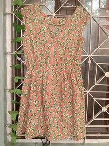 Girls Mini Dress 34 Bust Size
