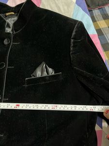 Close Neck Coat
