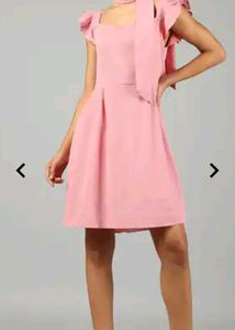 Chic Pink A-Line Dress with Bow Detail