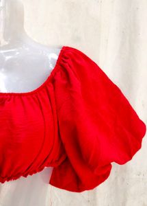 red crop top