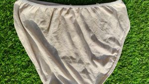 panty .