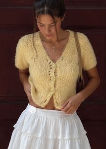 Soft Yellow Fuzzy Cropped Cardigan