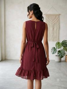 Chic Maroon Polka Dot Dress