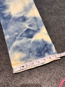 🌌 LEVI’S LIMITED EDITION CLOUD VIBE🌌