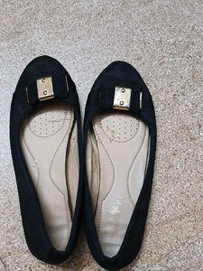 Black Ballet Flats with Gold Accent