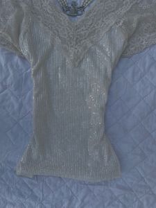 Horror porcelain doll lace top🕯️🗝️ (off white)