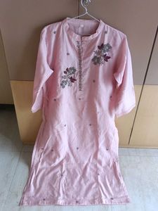 Price Dropped !! Pink Embroidered Kurta