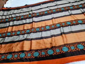 🇳🇿💫🎀Stylish Striped Saree with Embellished