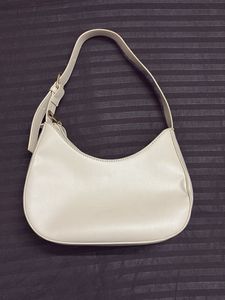 Stylish Quilted Shoulder Bag