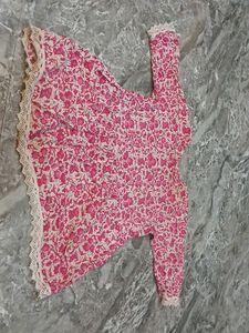 💗💗a cutie Floral short kurti💗💗