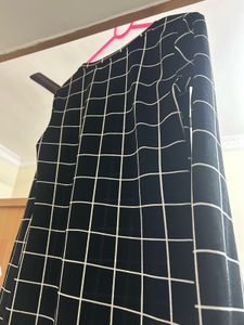 Shein - Chic Grid Print Bodycon Dress - S