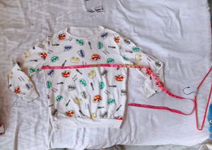 Very Beautiful N Cute Warm Girls Hoddie