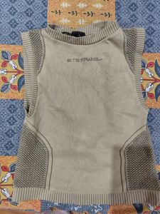 Iets Frans Y2k Futuristic Vest