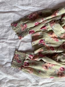 floral top
