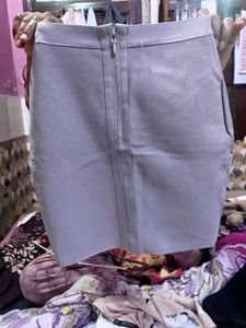 Short Fit Skirt