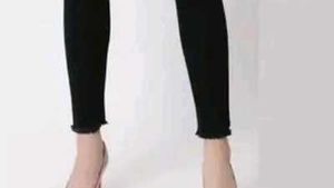 Trendy Black High Waist Skinny Jeans with Fringed
