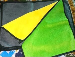 Microfiber Cleaning Cloths 250 GSM PackOf 8