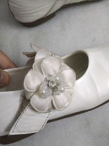 Adorable White Flower Girl balley