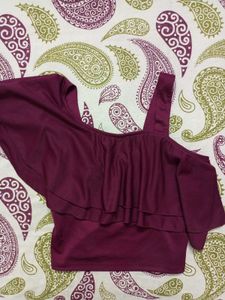 Chic One-Shoulder Ruffle Top