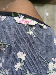 Black Floral Print Crop Top