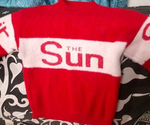 🔥Price Drop 🔥Red Color Sweater For 4 To 6 Yrs Ki
