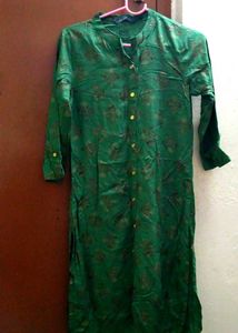 new Elegant Green Kurta with Print