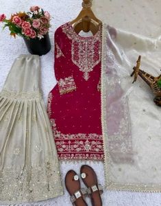 Gorg Pakistani Suit Looks So Royal! 👑