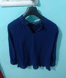 pretty top for womens