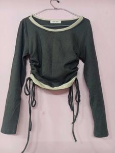 Trendy Crop Top - Long Sleeve